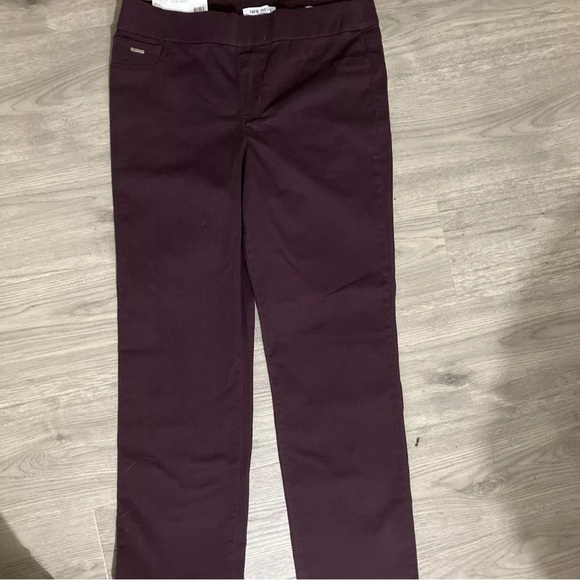 Nine West Straight Leg Heidi Pull On Pants Sz 10 Burgundy Stretch Classic Career - Picture 4 of 11